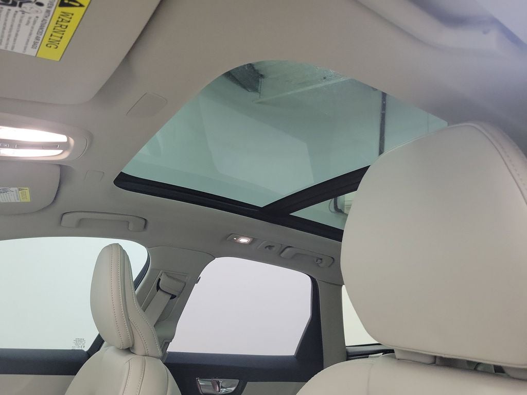 2026 Volvo XC60 Plug-In Hybrid T8 Ultra