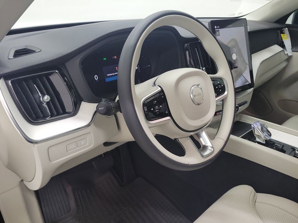 2026 Volvo XC60 Plug-In Hybrid T8 Ultra