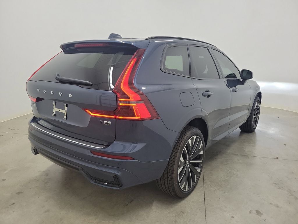 2026 Volvo XC60 Plug-In Hybrid T8 Ultra