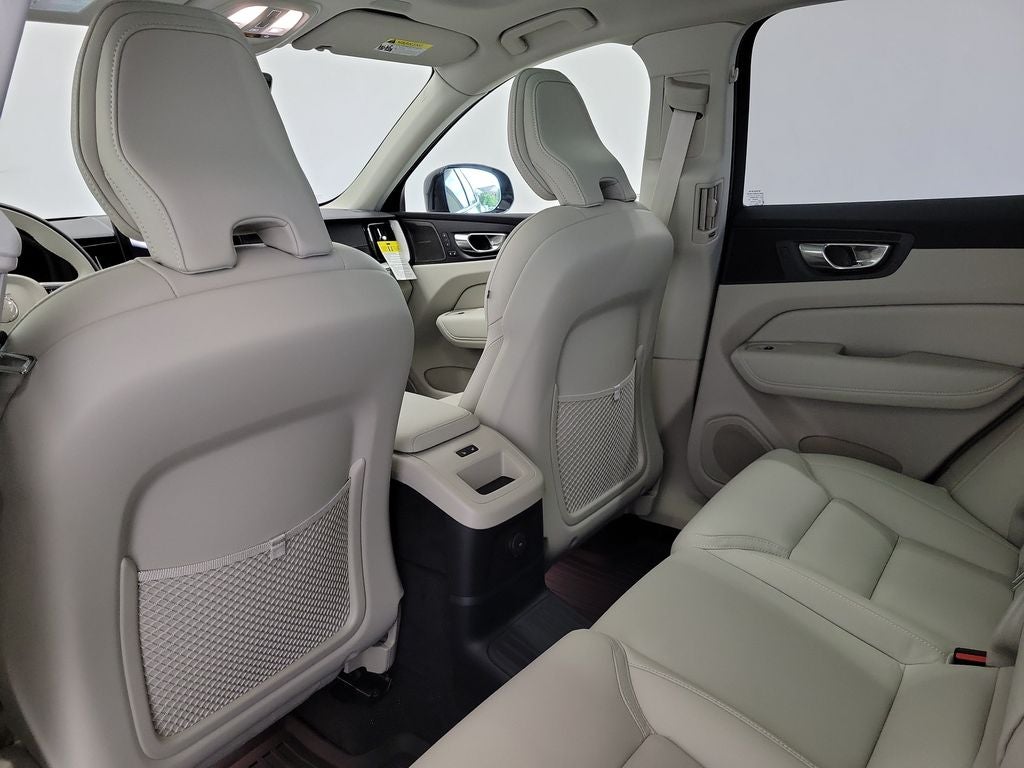 2026 Volvo XC60 Plug-In Hybrid T8 Ultra