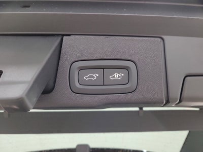 2026 Volvo XC60 Plug-In Hybrid T8 Ultra