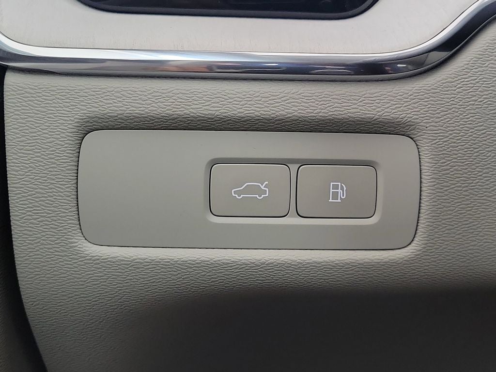 2026 Volvo XC60 Plug-In Hybrid T8 Ultra