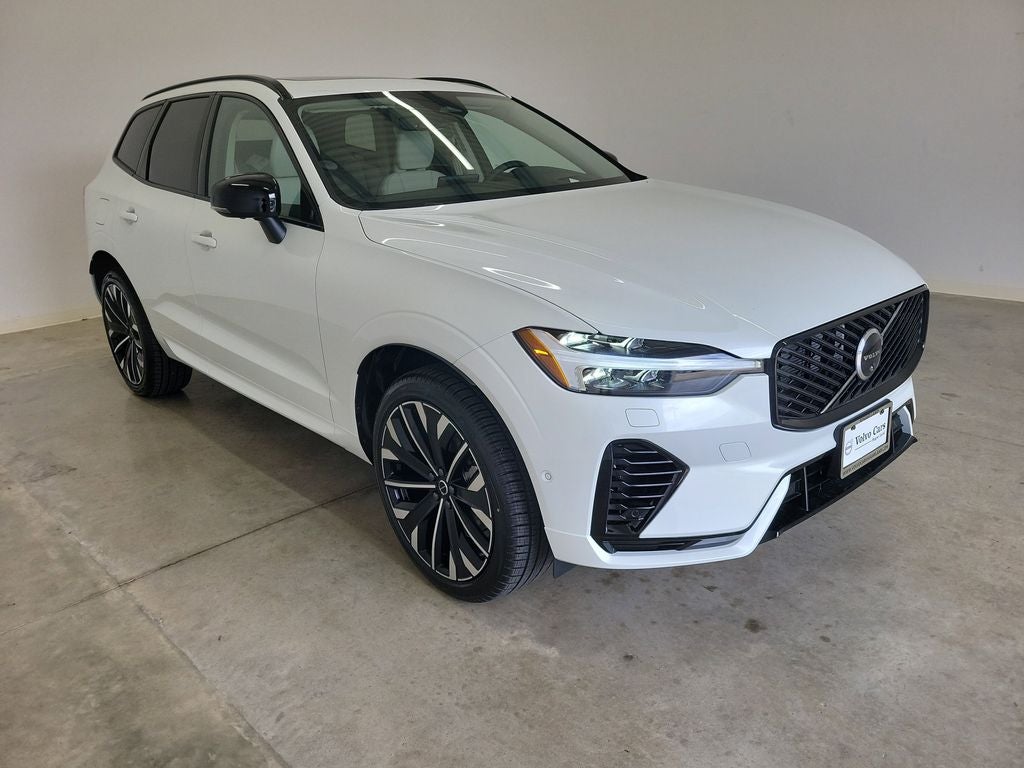 2026 Volvo XC60 Plug-In Hybrid T8 Ultra
