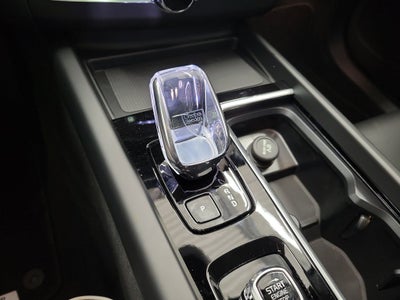 2026 Volvo XC60 Plug-In Hybrid T8 Ultra