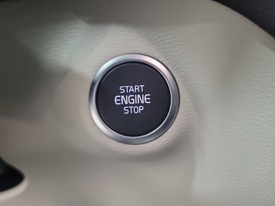 2026 Volvo XC40 B4 Plus