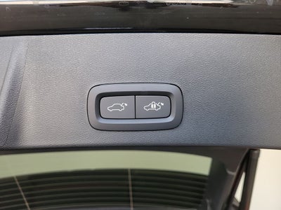 2026 Volvo XC40 B4 Plus