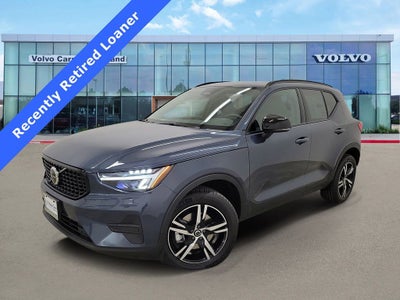 2026 Volvo XC40 B4 Core
