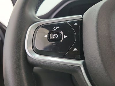 2023 Volvo XC60 B5 Ultimate Bright Theme