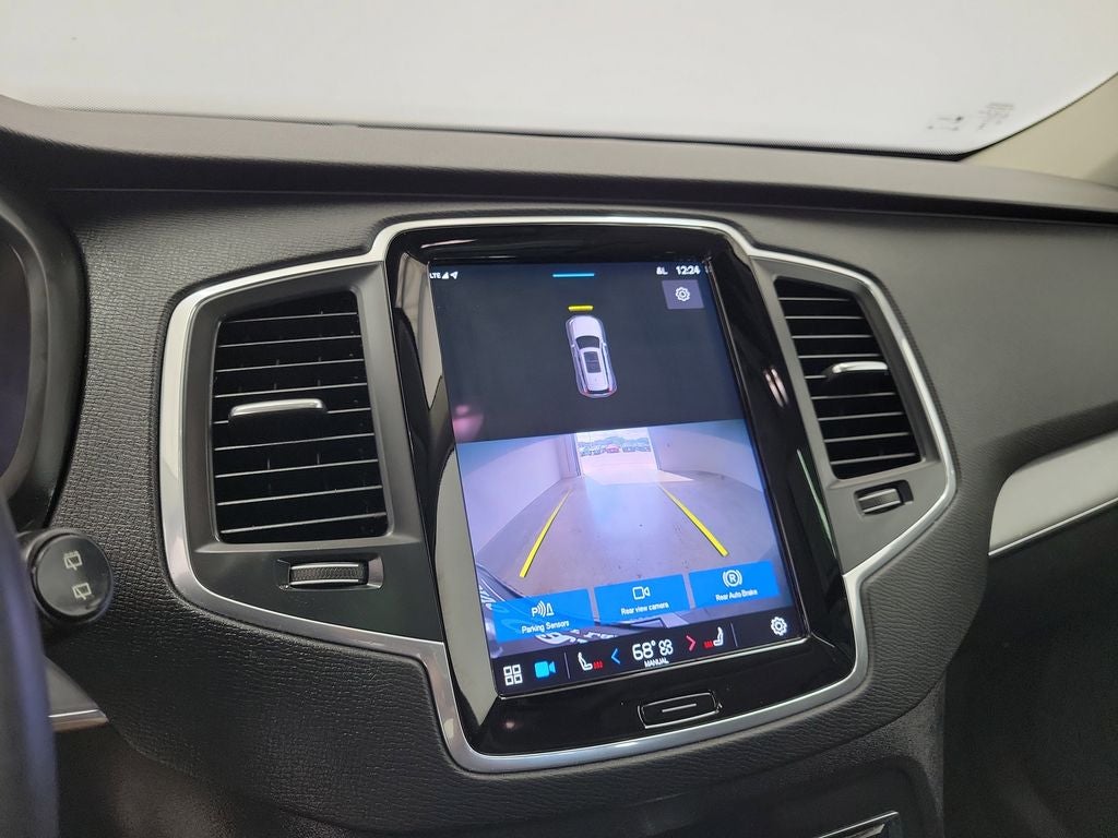 2023 Volvo XC90 B5 Core