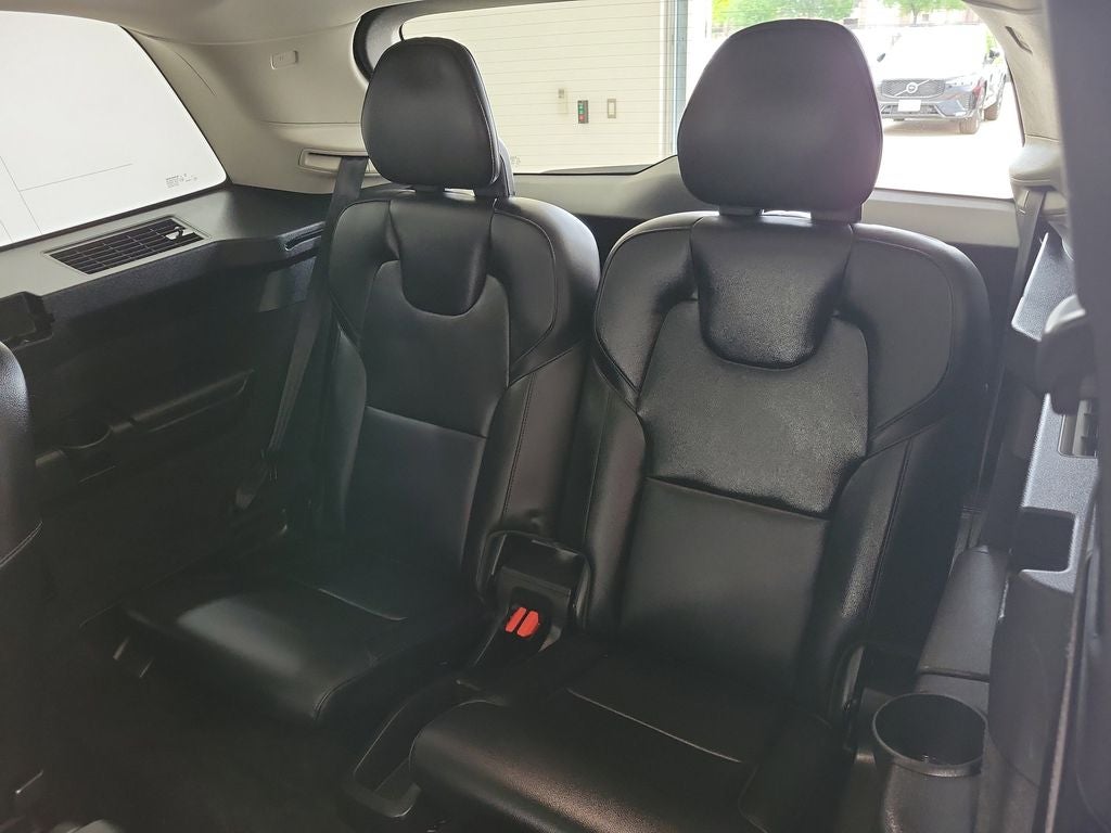 2023 Volvo XC90 B5 Core