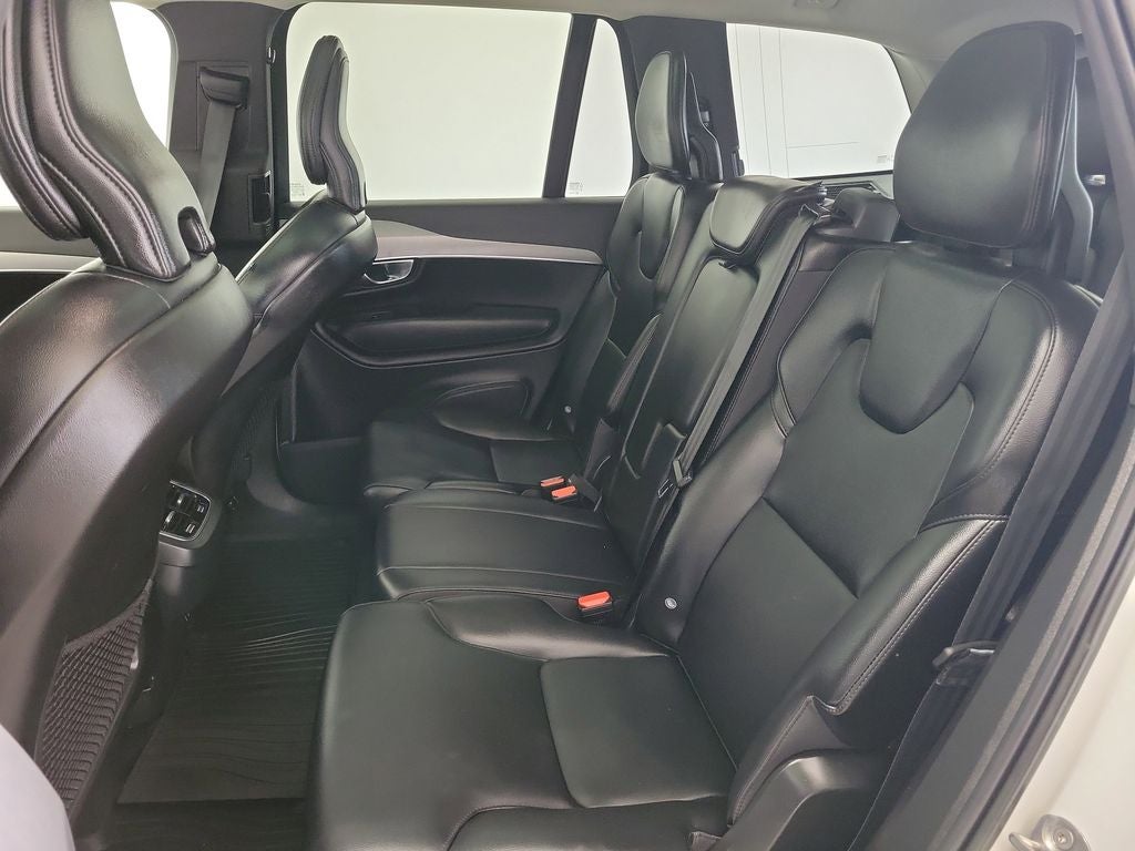 2023 Volvo XC90 B5 Core
