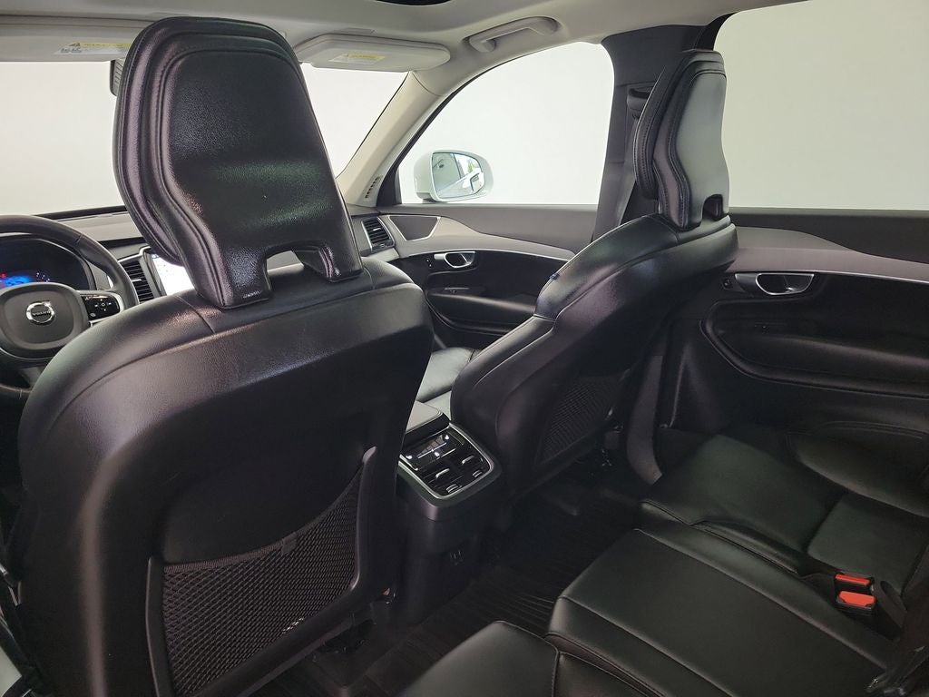 2023 Volvo XC90 B5 Core