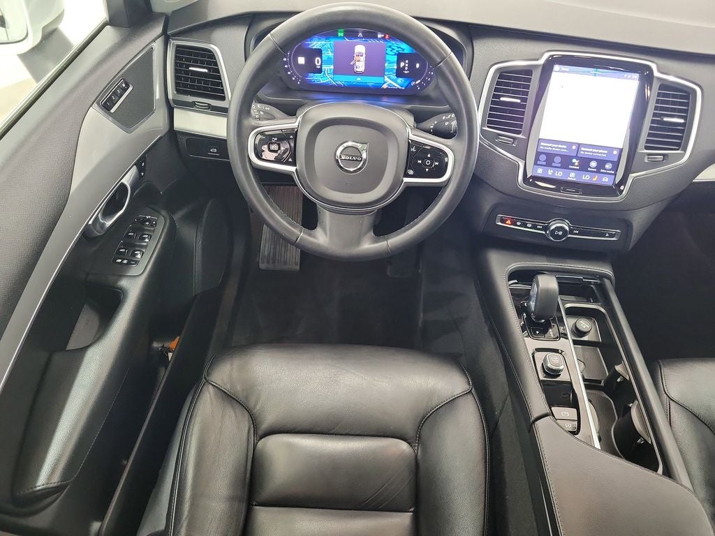 2023 Volvo XC90 B5 Core