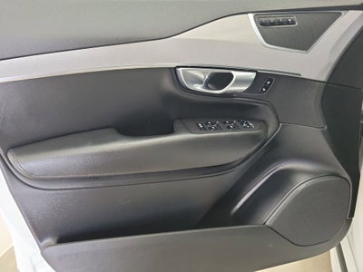 2023 Volvo XC90 B5 Core