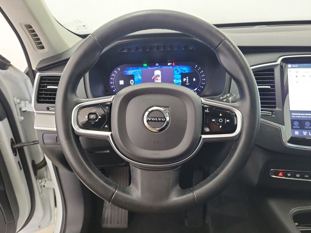 2023 Volvo XC90 B5 Core