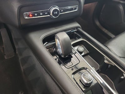 2023 Volvo XC90 B5 Core