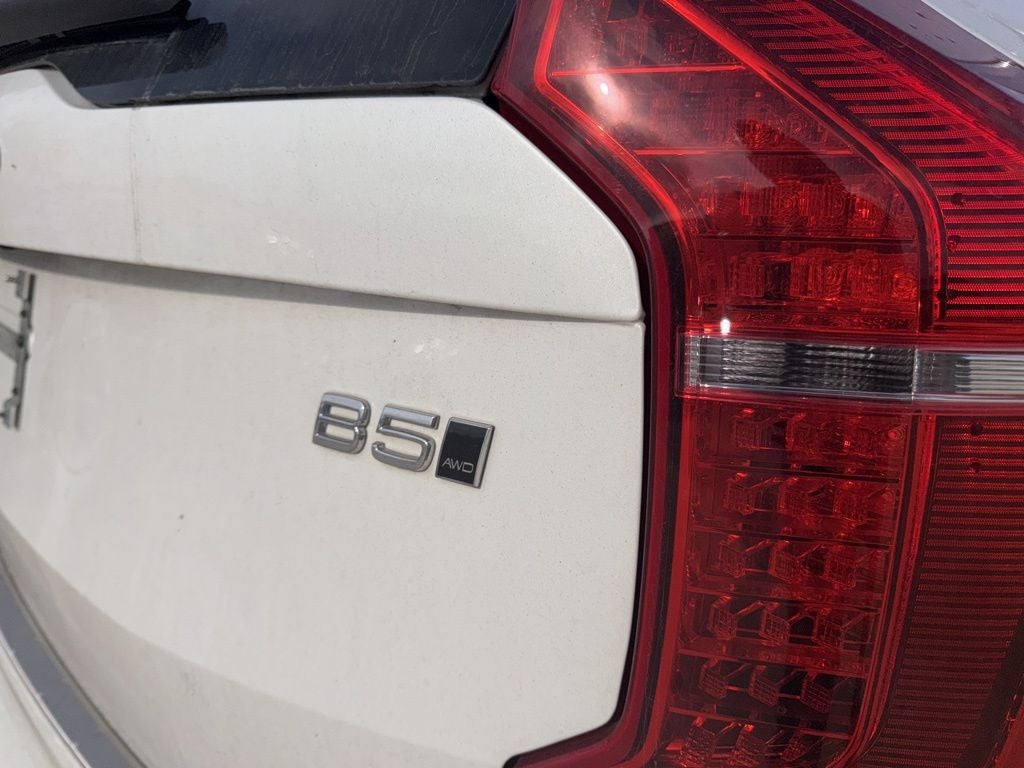 2023 Volvo XC90 B5 Core