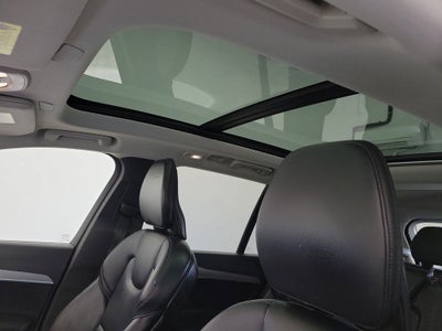 2023 Volvo XC90 B5 Core