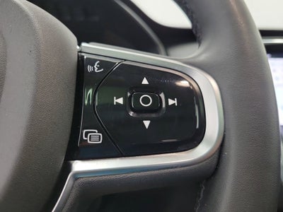 2023 Volvo XC90 B5 Core