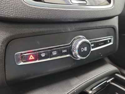 2023 Volvo XC90 B5 Core