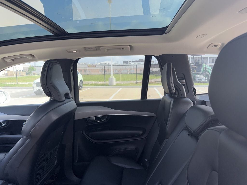 2023 Volvo XC90 B5 Core