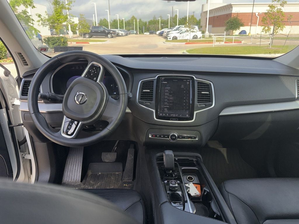 2023 Volvo XC90 B5 Core