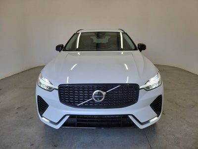 2023 Volvo XC60 B5 Plus Dark Theme