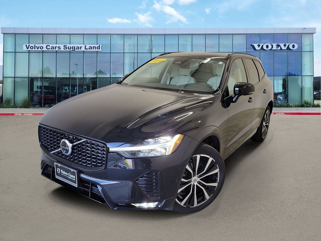 2023 Volvo XC60 B5 Plus Dark Theme