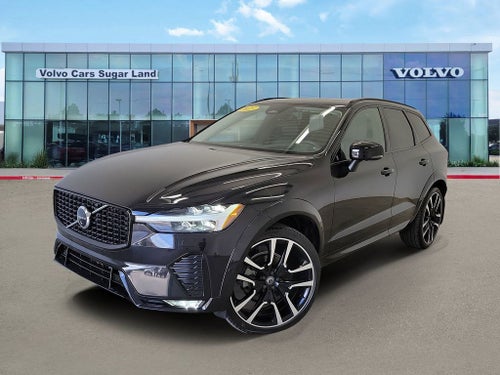 2023 Volvo XC60 B5 Ultimate Dark Theme
