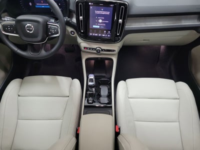 2026 Volvo XC40 B5 Plus