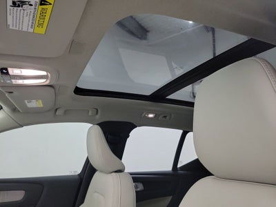 2026 Volvo XC40 B5 Plus