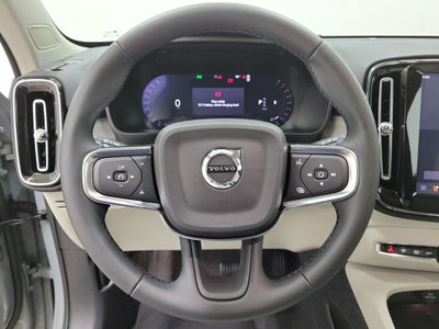 2026 Volvo XC40 B5 Plus