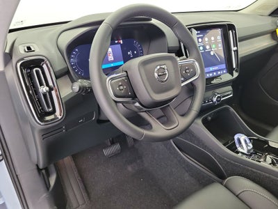 2026 Volvo XC40 B5 Plus