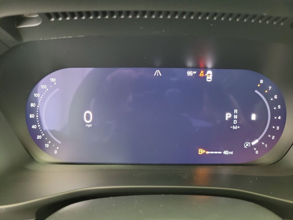 2026 Volvo XC40 B5 Plus