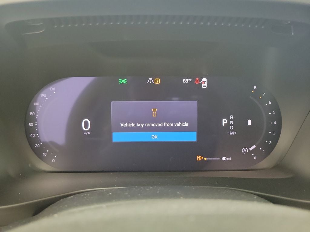 2026 Volvo XC40 B5 Plus