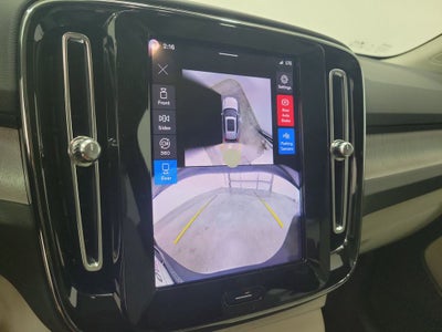 2026 Volvo XC40 B5 Plus