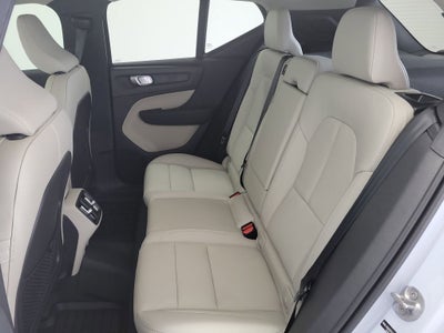 2026 Volvo XC40 B5 Plus