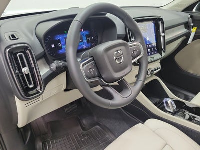 2026 Volvo XC40 B5 Plus