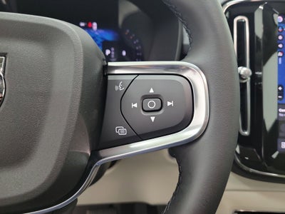 2026 Volvo XC40 B5 Plus