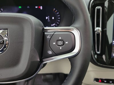 2026 Volvo XC40 B5 Plus