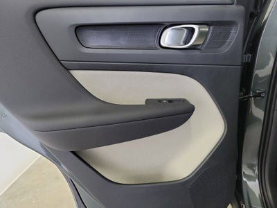 2026 Volvo XC40 B5 Plus