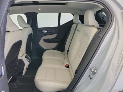 2026 Volvo XC40 B5 Plus
