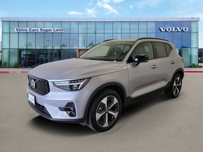 2026 Volvo XC40 B5 Plus