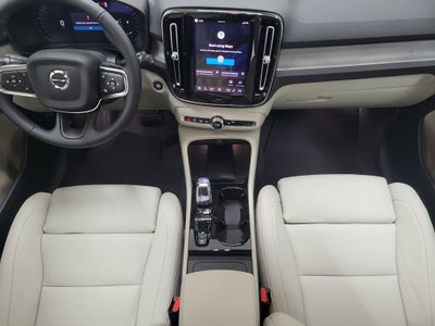 2026 Volvo XC40 B5 Plus