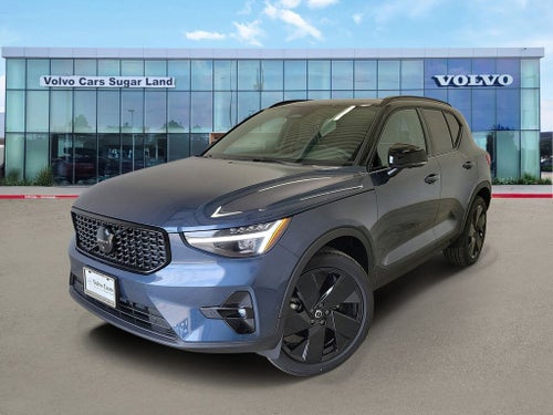 2026 Volvo XC40 B5 Ultra Black Edition