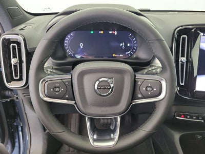 2026 Volvo XC40 B5 Ultra Black Edition