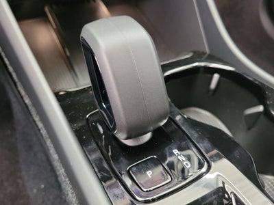 2026 Volvo XC40 B5 Ultra Black Edition