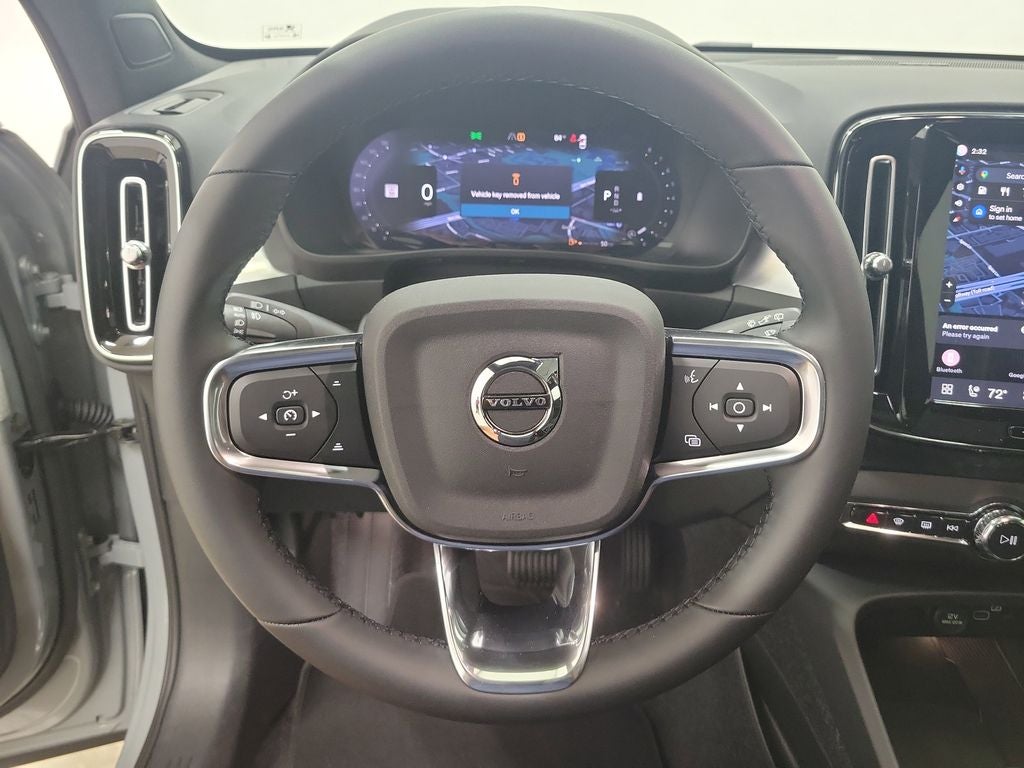 2026 Volvo XC40 B5 Ultra Black Edition