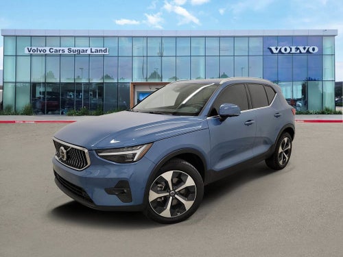 2024 Volvo XC40 B5 Plus Bright Theme