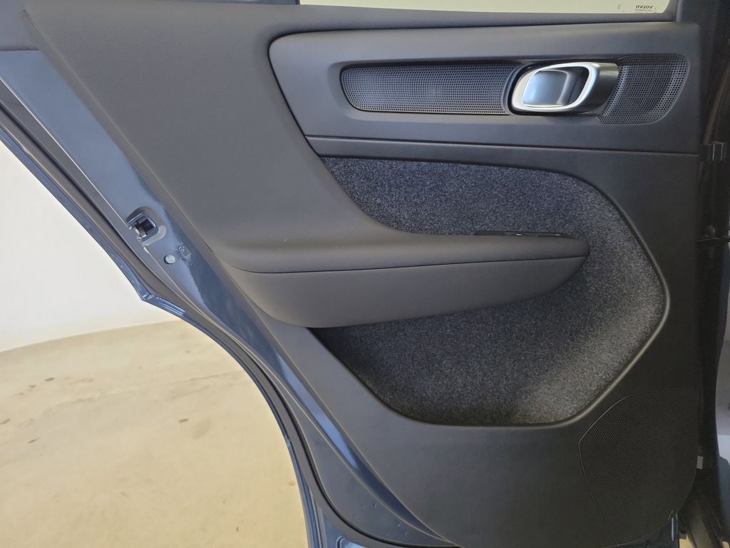 2026 Volvo XC40 B5 Core